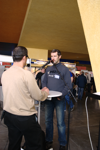 Ralf Spenneberg am RadioTux-Stand